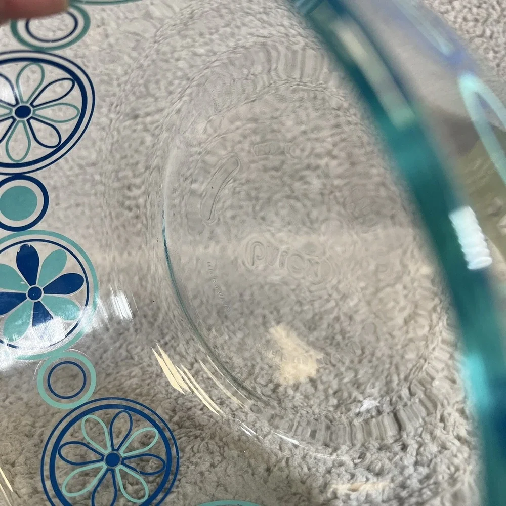 Vintage Pyrex Blue/Turquoise Decorative Storage Bowls 7201 7203 No Chips No Lids